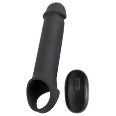 Návlek na penis REBEL Remote Controlled Penis Extension
